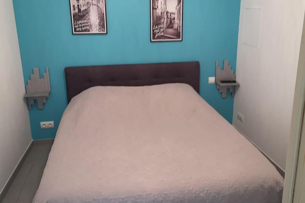 Gite Rdc 42M2 400 M Centre Ville 200 M Gare Tgv Parking Gratuit 250 Places Face Au Logement 아라스 외부 사진